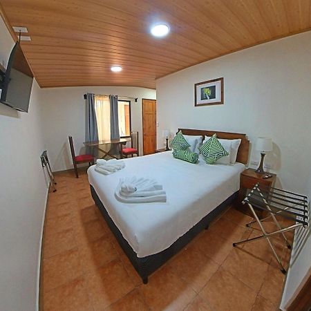 Casa Jungle Monteverde B&B Kültér fotó